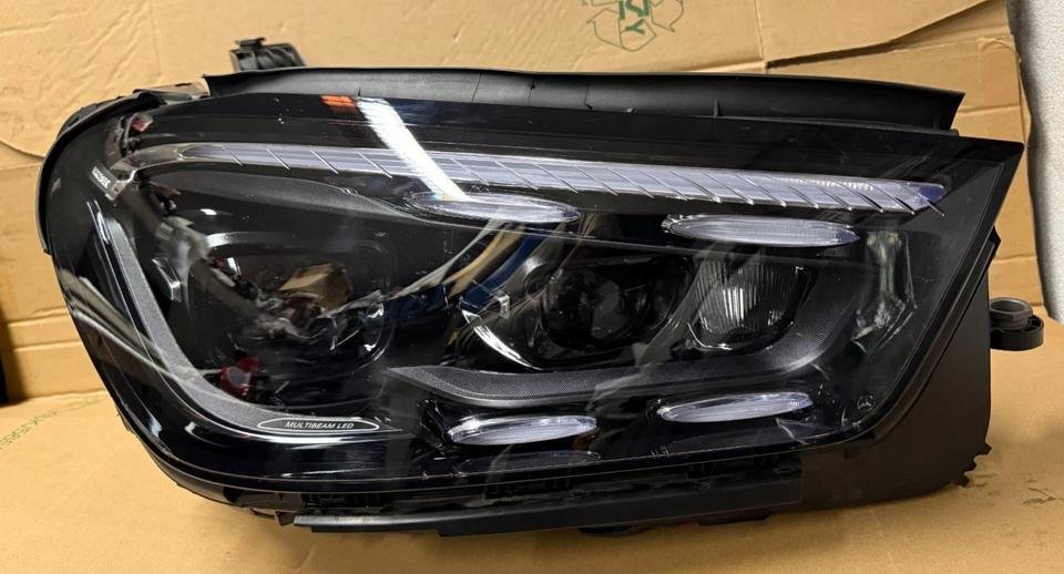 Mercedes-Benz GLE W167 LED Right Headlight (A1679068409)