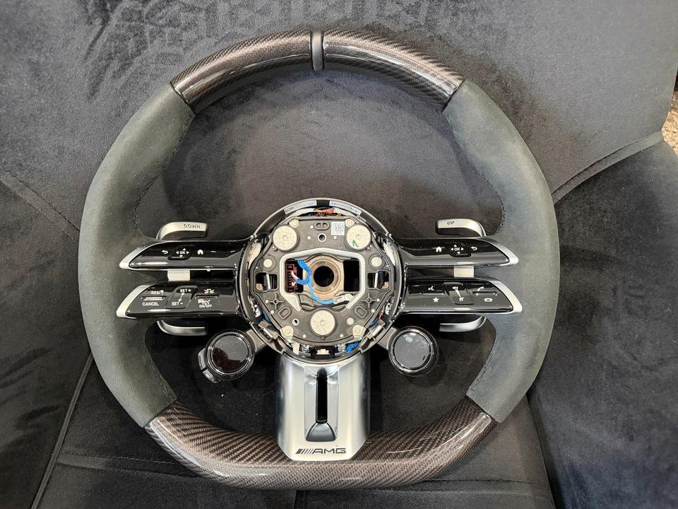 Mercedes AMG Carbon Lenkrad mit Drive Unit & Heizung
