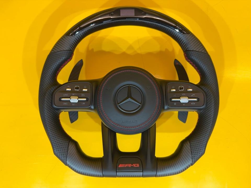 Mercedes AMG Performance Carbon Racing Lenkrad m. Zusatzanzeige