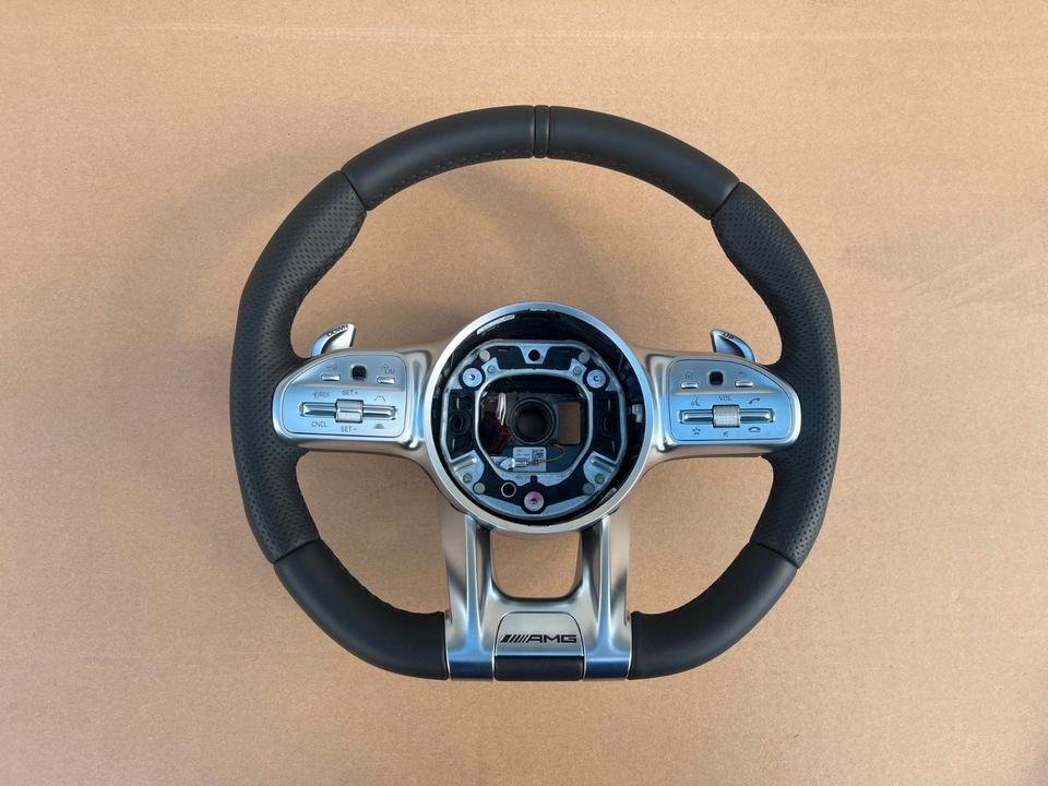 Mercedes AMG PERFORMANCE Lenkrad A0004609908 AMG Steering 63 AMG