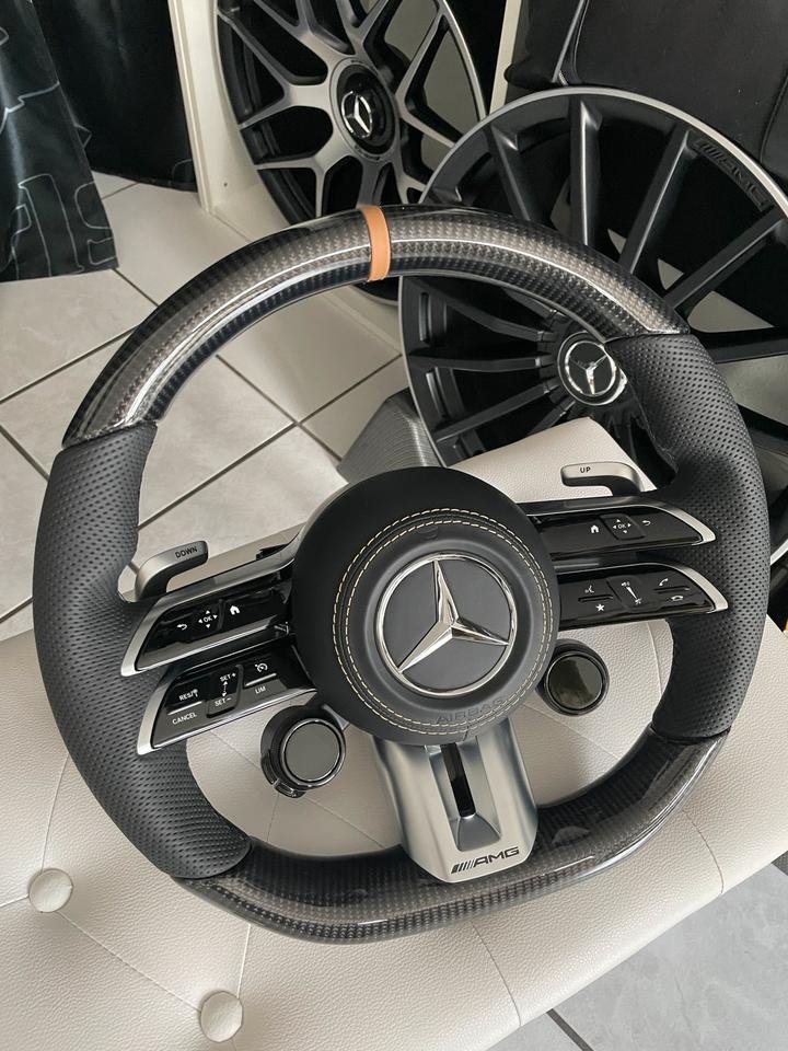 Mercedes AMG Sport Lenkrad Carbon R232 SL63 W223 W463 W206 W213