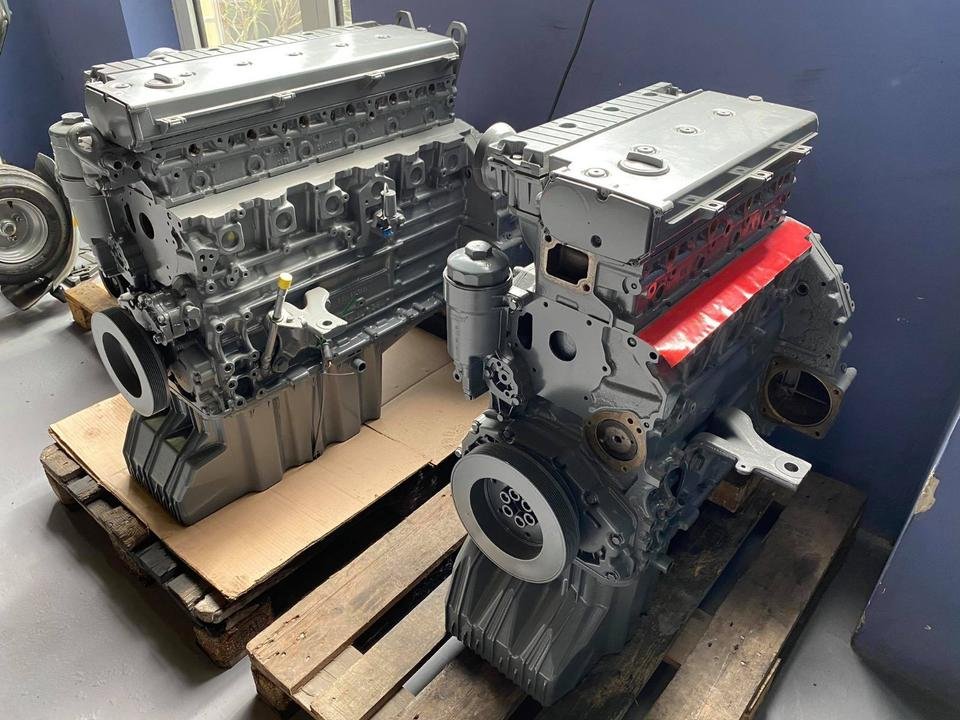 Motor Engine Mercedes-Benz OM 924 LA Euro5 Atego Überholt Nackt