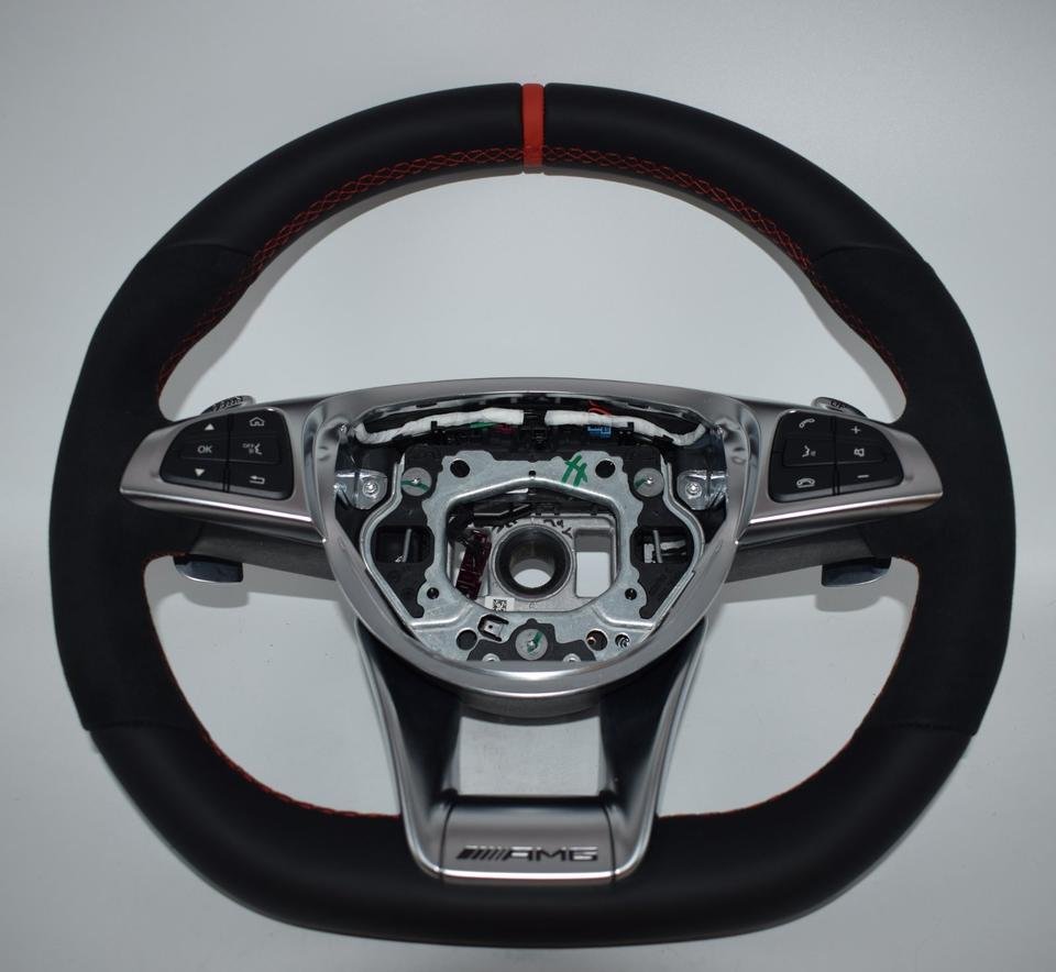 Original Mercedes AMG C63 C Klasse Lenkrad Alcantara rot GLC63