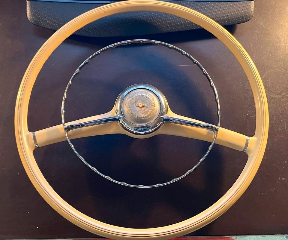 Verkaufe ein Lenkrad für den Mercedes 190 SL