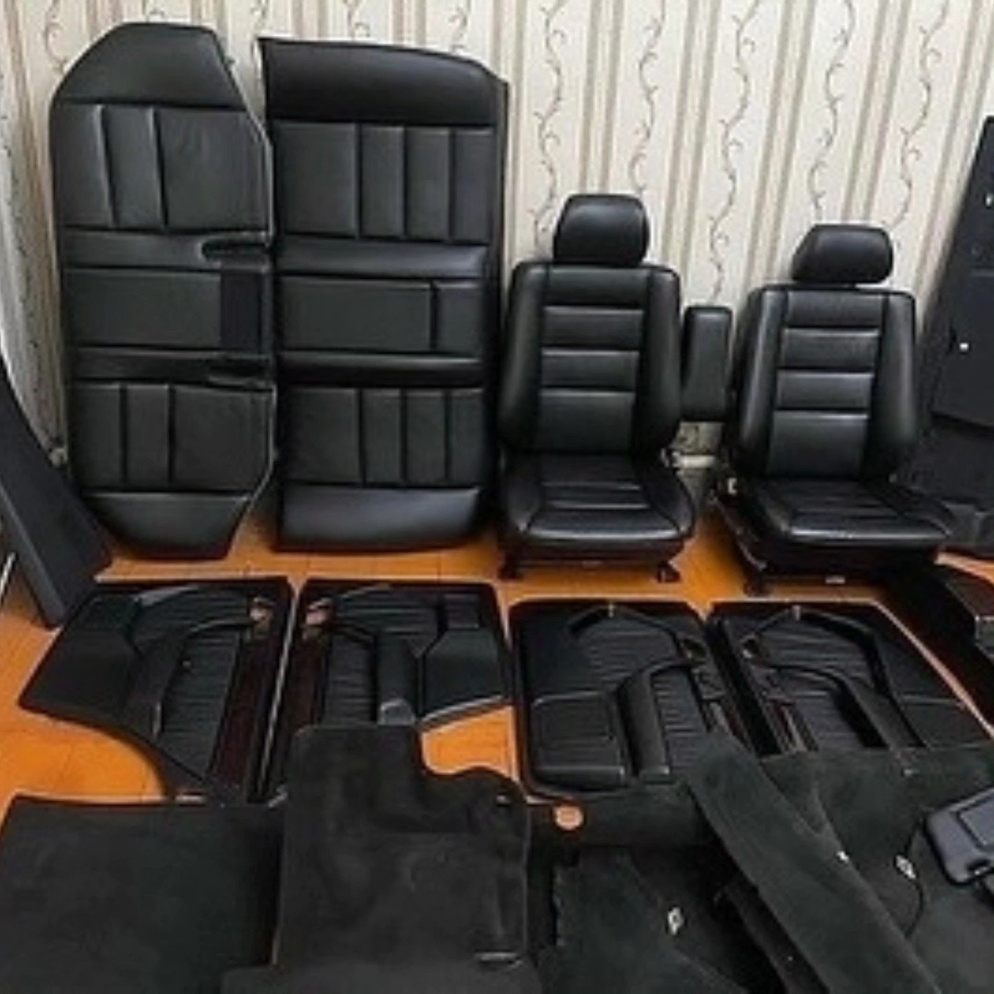 W124 interior kit Mercedes Benz – Genuine Mercedes-Benz Parts